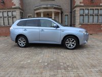 USED 2014 64 MITSUBISHI OUTLANDER 2.0 PHEV GX 4H 5d 162 BHP STUNNING CONDITION, LOW MILES AND FULL SERVICE HISTORY.
