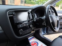 USED 2014 64 MITSUBISHI OUTLANDER 2.0 PHEV GX 4H 5d 162 BHP STUNNING CONDITION, LOW MILES AND FULL SERVICE HISTORY.