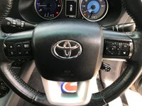 USED 2018 68 TOYOTA HI-LUX 2.4 INVINCIBLE X 4WD D-4D DCB 4d 147 BHP ** NO VAT * *  SAT NAV ** LOW MILES