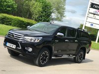 USED 2018 68 TOYOTA HI-LUX 2.4 INVINCIBLE X 4WD D-4D DCB 4d 147 BHP ** NO VAT * *  SAT NAV ** LOW MILES