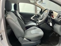 USED 2009 59 FORD KA 1.2 ZETEC 3d 69 BHP &pound;30Tax, 64MPG