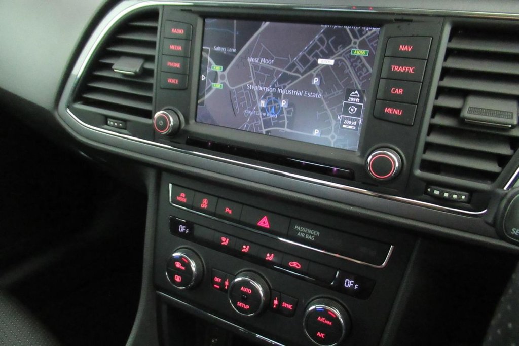 USED 2015 15 SEAT LEON 1.4 ECOTSI FR TECHNOLOGY 3d 150 BHP 
