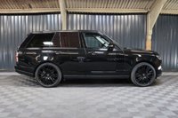 USED 2018 68 LAND ROVER RANGE ROVER 3.0 SDV6 AUTOBIOGRAPHY 5d 272 BHP TRIPLE BLACK AUTOBIOGRAPHY, MASSAGE SEATS, SLIDING PAN ROOF, TOWING, 360 SURROUND PARKING, 22 INCH GLOSS BLACK ALLOYS