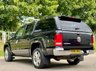 USED 2016 16 VOLKSWAGEN AMAROK 2.0 DC TDI HIGHLINE 4MOTION 180 BHP 3 STAMPS IN BOOK + CHOICES OF 4 IN