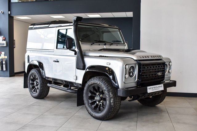 2013 63 Land Rover Defender 2.2 TD HARD TOP 122 BHP