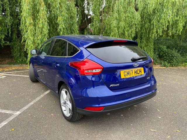 View our FORD FOCUS