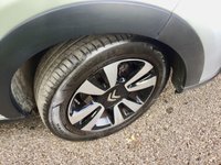 USED 2017 17 CITROEN C3 1.2 PURETECH FEEL 5d 68 BHP ONLY 21,000 MILES//2 OWNERS//ALLOYS//AIRCON//CRUISE CONTROL//GREAT SERVICE HISTORY 68 BHP ONLY 21,000 MILES//2 OWNERS//ALLOYS//AIRCON//CRUISE CONTROL//GREAT SERVICE HISTORY