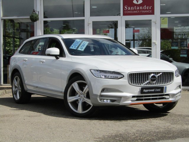 2019 19 Volvo V90 2.0 D5 POWERPULSE CROSS COUNTRY VOR AWD 5d 231 BHP