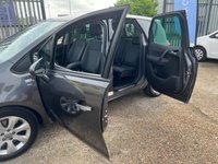 USED 2011 61 VAUXHALL MERIVA 1.4 SE 5d 138 BHP Very Low Mileage - Under 50K From New
