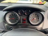 USED 2011 61 VAUXHALL MERIVA 1.4 SE 5d 138 BHP Very Low Mileage - Under 50K From New