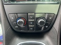 USED 2011 61 VAUXHALL MERIVA 1.4 SE 5d 138 BHP Very Low Mileage - Under 50K From New