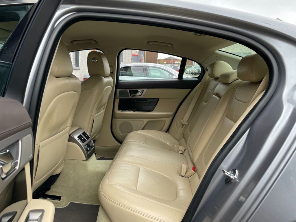 USED 2011 11 JAGUAR XF 3.0 V6 S PREMIUM LUXURY 4d 275 BHP 