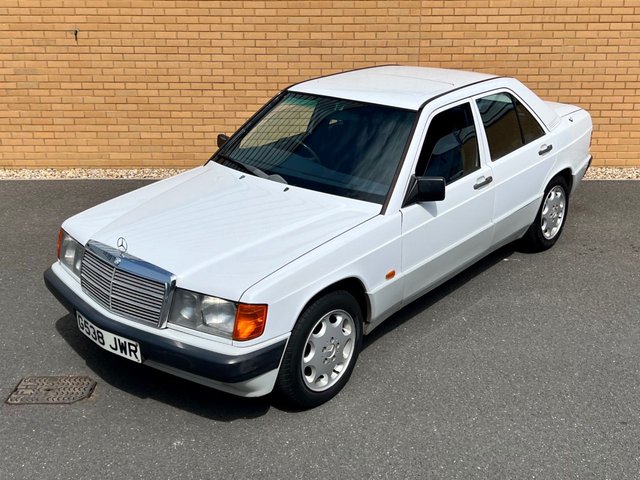 1989 G Mercedes-Benz 190 4d Saloon // W124 // 2.0 105 BHP // Px swap