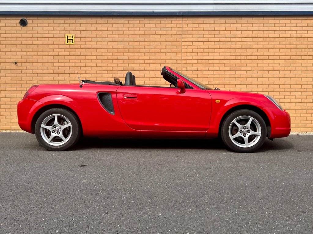 USED 2001 Y TOYOTA MR2 2d ROADSTER // 1.8 138 BHP // px swap 