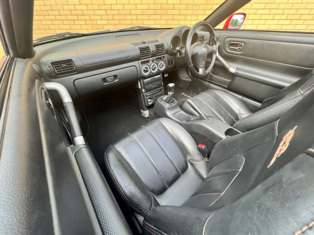USED 2001 Y TOYOTA MR2 2d ROADSTER // 1.8 138 BHP // px swap 