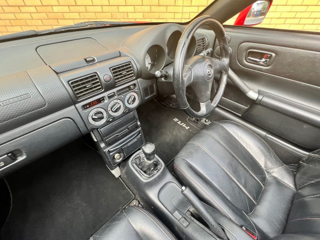 USED 2001 Y TOYOTA MR2 2d ROADSTER // 1.8 138 BHP // px swap 