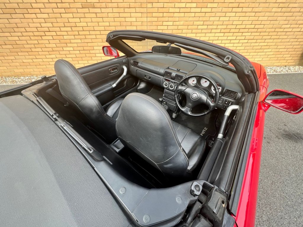 USED 2001 Y TOYOTA MR2 2d ROADSTER // 1.8 138 BHP // px swap 