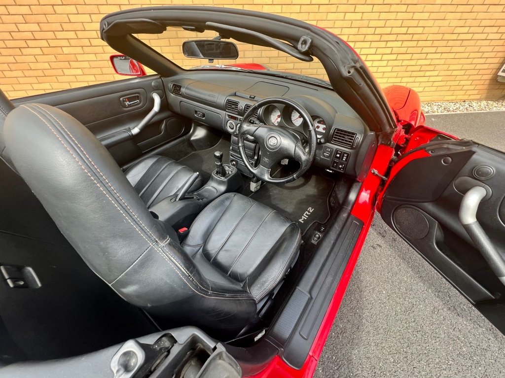 USED 2001 Y TOYOTA MR2 2d ROADSTER // 1.8 138 BHP // px swap 