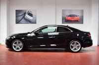 USED 2017 17 AUDI A5 3.0 TDI QUATTRO S LINE 2d 218 BHP DIGITAL DASH / FLAT BOTTOM