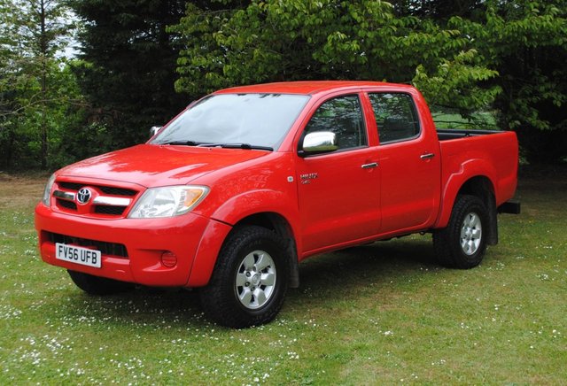 2006 56 Toyota HI-Lux 2.5 HL3 SWB 4X4 DCP 103 BHP