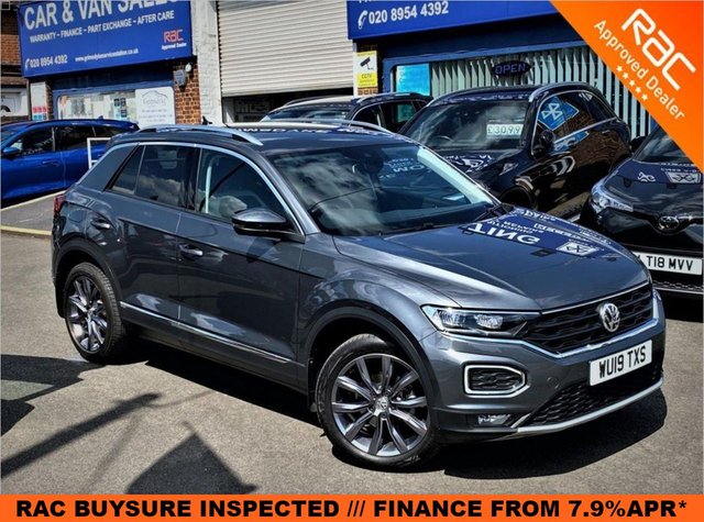 View our VOLKSWAGEN T-ROC