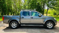 USED 2011 11 NISSAN NAVARA 2.5 DCI TEKNA 4X4 DCB 188 BHP SATELLITE NAVIGATION SNUGTOP TOW BAR