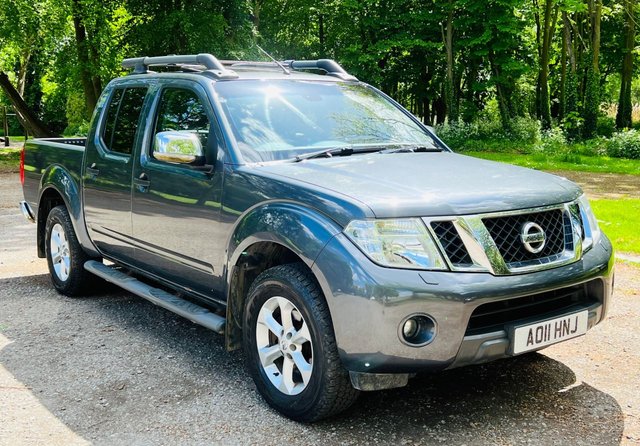 2011 11 Nissan Navara 2.5 DCI TEKNA 4X4 DCB 188 BHP