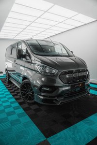 USED 2021 21 FORD TRANSIT CUSTOM 2.0 LIMITED DCIV L1H1 SWB Matrix X DCAB CONVERSION ALLOYS REMOVABLE REAR FOLDING SEATS - REAR CARPETED - FINANCE