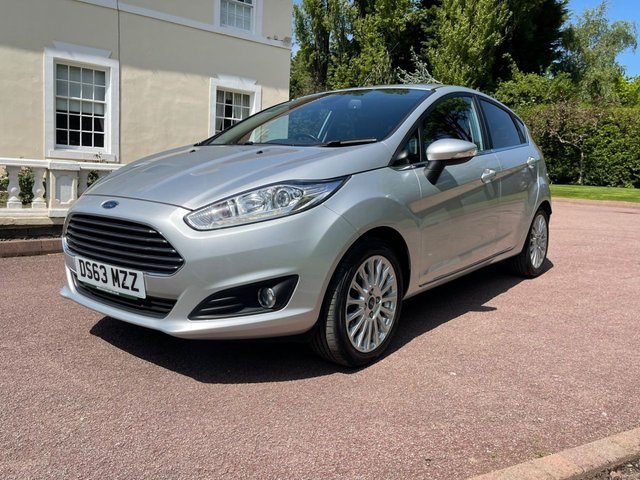 2013 63 Ford Fiesta 1.0 TITANIUM 5d 99 BHP