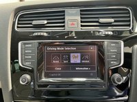 USED 2015 15 VOLKSWAGEN GOLF 2.0 GT TDI BLUEMOTION TECHNOLOGY 5d 148 BHP Pan Roof,Adaptive Cruise