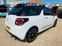 USED 2013 63 CITROEN DS3 1.6 DSTYLE PLUS 3d 120 BHP Stunning DS3 Two Tone White / Black edition