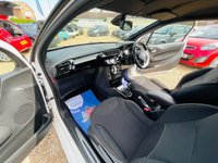 USED 2013 63 CITROEN DS3 1.6 DSTYLE PLUS 3d 120 BHP Stunning DS3 Two Tone White / Black edition