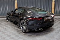 USED 2015 R JAGUAR F-TYPE 5.0 R AWD 2d 550 BHP HUGE SPEC WITH LOADS OF CARBON