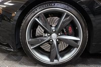 USED 2015 R JAGUAR F-TYPE 5.0 R AWD 2d 550 BHP HUGE SPEC WITH LOADS OF CARBON