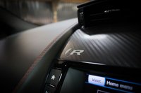 USED 2015 R JAGUAR F-TYPE 5.0 R AWD 2d 550 BHP HUGE SPEC WITH LOADS OF CARBON