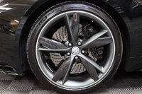 USED 2015 R JAGUAR F-TYPE 5.0 R AWD 2d 550 BHP HUGE SPEC WITH LOADS OF CARBON