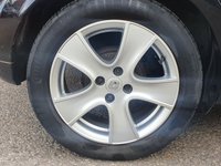 USED 2016 66 RENAULT CLIO 1.1 DYNAMIQUE NAV 16V 5d 73 BHP SAT NAV - BLUETOOTH - AIR CON - 1 OWNER + MAIN DEALER