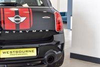 USED 2014 14 MINI COUNTRYMAN 1.6 JOHN COOPER WORKS 5d 215 BHP Pan Roof, Sat Nav, Lounge, 19"