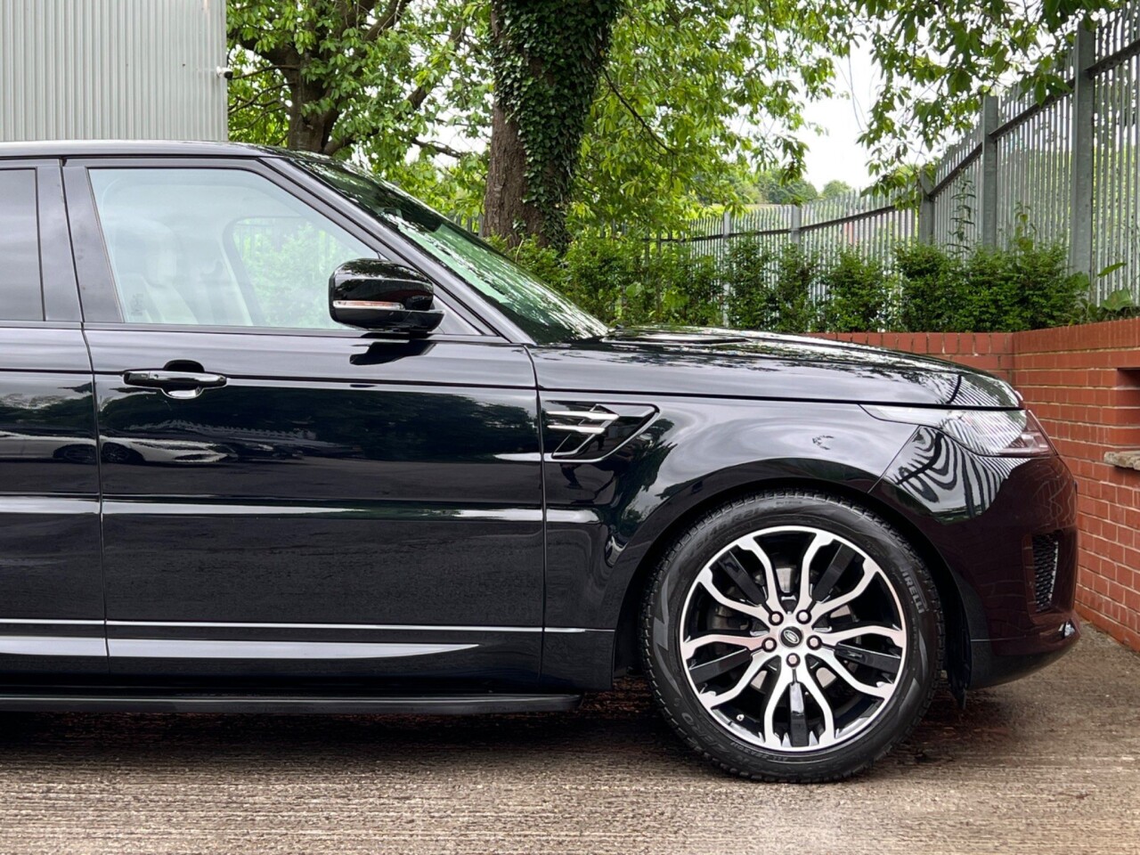 2018 18 LAND ROVER RANGE ROVER SPORT 3.0 SD V6 HSE Auto 4WD Euro 6 (s/s) 5dr