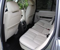 USED 2012 12 LAND ROVER RANGE ROVER 4.4 TDV8 WESTMINSTER 5d 313 BHP www.suffolkcarcentre.co.uk - Located at Reydon