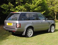 USED 2012 12 LAND ROVER RANGE ROVER 4.4 TDV8 WESTMINSTER 5d 313 BHP www.suffolkcarcentre.co.uk - Located at Reydon