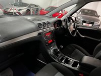 USED 2012 12 FORD GALAXY 2.0 ZETEC TDCI 5d 138 BHP * PARKING SENSORS *  7 SEATS * CLIMATE * ALLOYS *