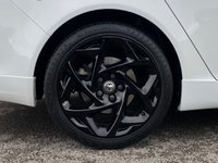 USED 2017 17 VAUXHALL INSIGNIA 2.0 SRI NAV VX-LINE CDTI 5d 168 BHP 