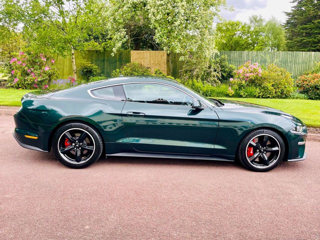 View our FORD MUSTANG