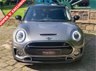 USED 2018 68 MINI CLUBMAN 2.0 COOPER S EXCLUSIVE 5d 190 BHP HUGE SPEC MINI COOPER 'S' CLUBMAN EXCLUSIVE - SAT NAV - PANORAMIC GLASS ROOF - AUTOMATIC TRANSMISSION - 18 INCH UPGRADE ALLOYS - FULL LEATHER INTERIOR -  FULL SERVICE HISTORY - COMFORT PLUS PACK - HEADS UP DISPLAY, HARMAN KARDON HI-FI