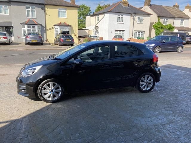 15 Kia Rio 2 10 850 15 Kia Rio 2 10 850