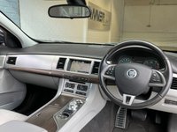 USED 2013 63 JAGUAR XF 2.2 D LUXURY 4d 200 BHP 