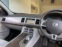 USED 2013 63 JAGUAR XF 2.2 D LUXURY 4d 200 BHP 