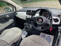 USED 2013 13 FIAT 500 1.2 LOUNGE 3d 69 BHP LOW MILEAGE - ONLY &pound;30.00 12 MONTHS TAX - PANORAMIC GLASS ROOF - 16 INCH GLOSS BLACK ALLOYS - 2 FORMER KEEPERS - LOW INSURANCE GROUP - IDEAL 1SR CAR