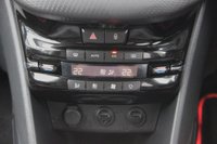 USED 2013 13 PEUGEOT 2008 1.6 ALLURE 5d 120 BHP 1 Owner, FSH, Rear Parking Sensors, Diamond Cut Alloys, Sat Nav, Bluetooth, Part Leather, Dual Climate